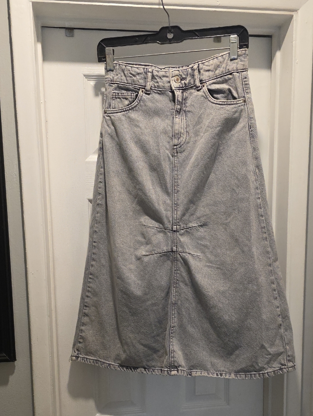 Zara Pale Gray Denim Skirt